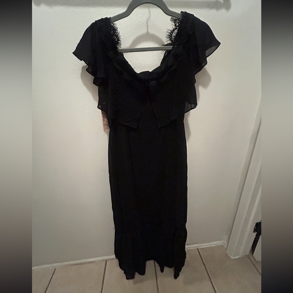 NWT NANETTE LEPORE Modern Glam Black Ruffle Off The Shoulder Maxi Dress - Picture 4 of 11